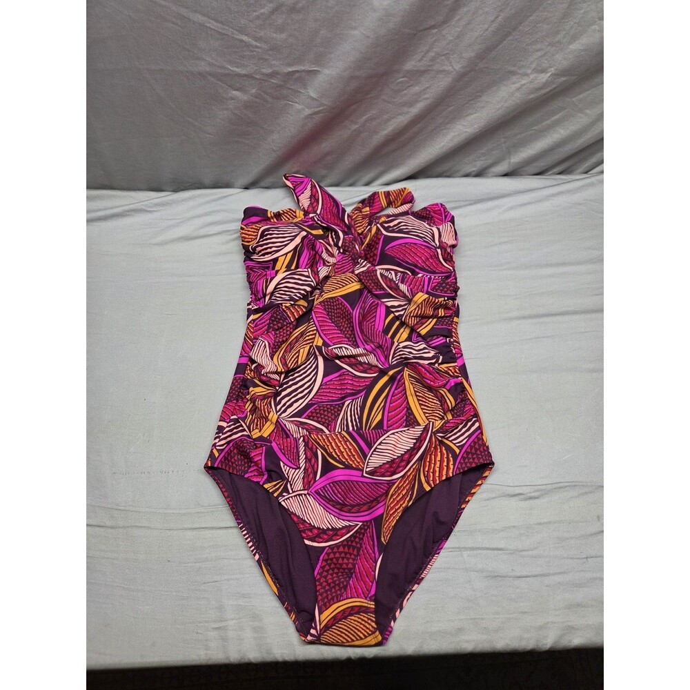 Old Navy Women’s One-Piece Swimsuit Pink Floral Tropical Sunset Size 2XL